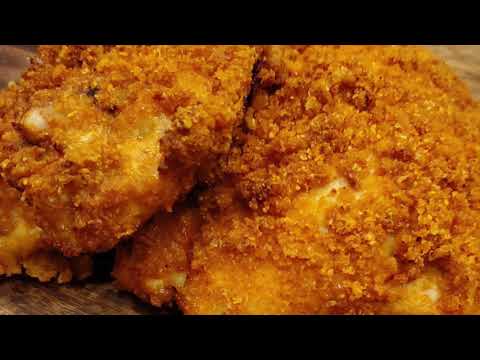 Keto Fried Chicken with Pork Rind Crust Cooked in Air Fryer