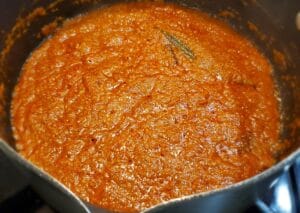 Keto coconut shrimp curry - Spices mixed