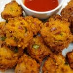 Keto onion pakora close-up