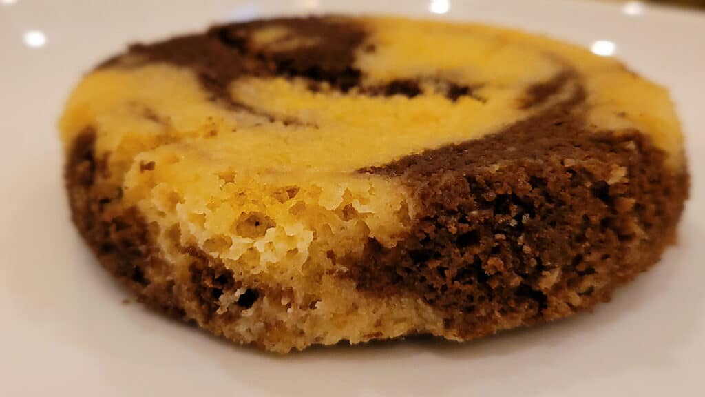 keto marble cake