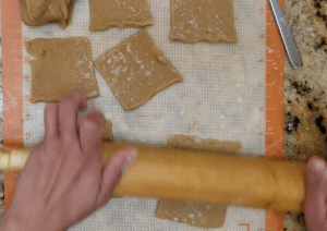 Puff roll out square