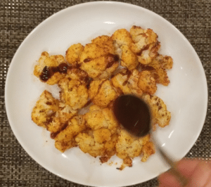 Keto Roasted Teriyaki Cauliflower