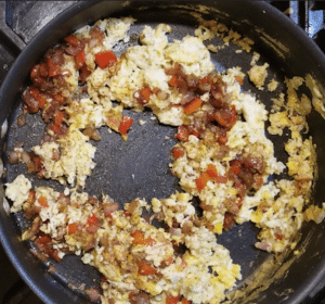 keto egg cauliflower fried rice egg and vegetables