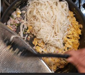 keto maggi egg shirataki noodles added